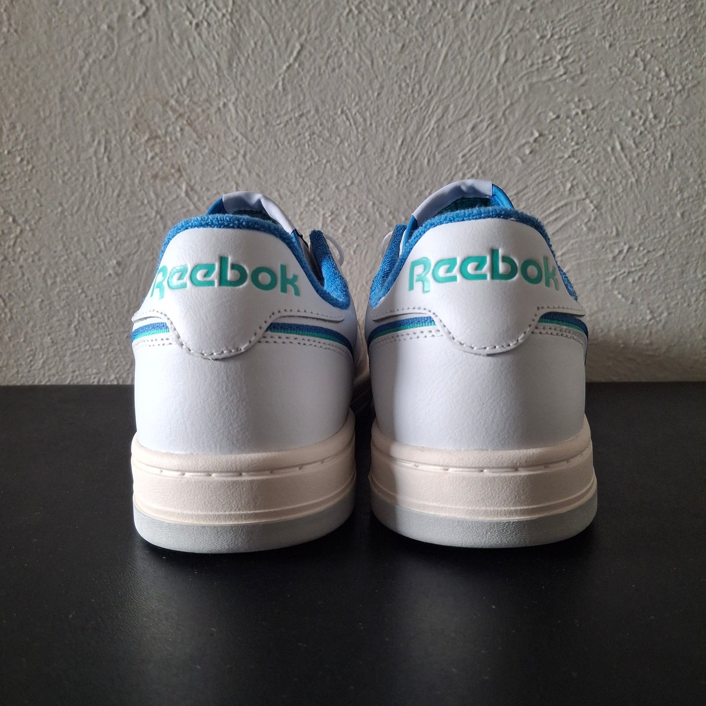 Reebok Phase Court- Size 12