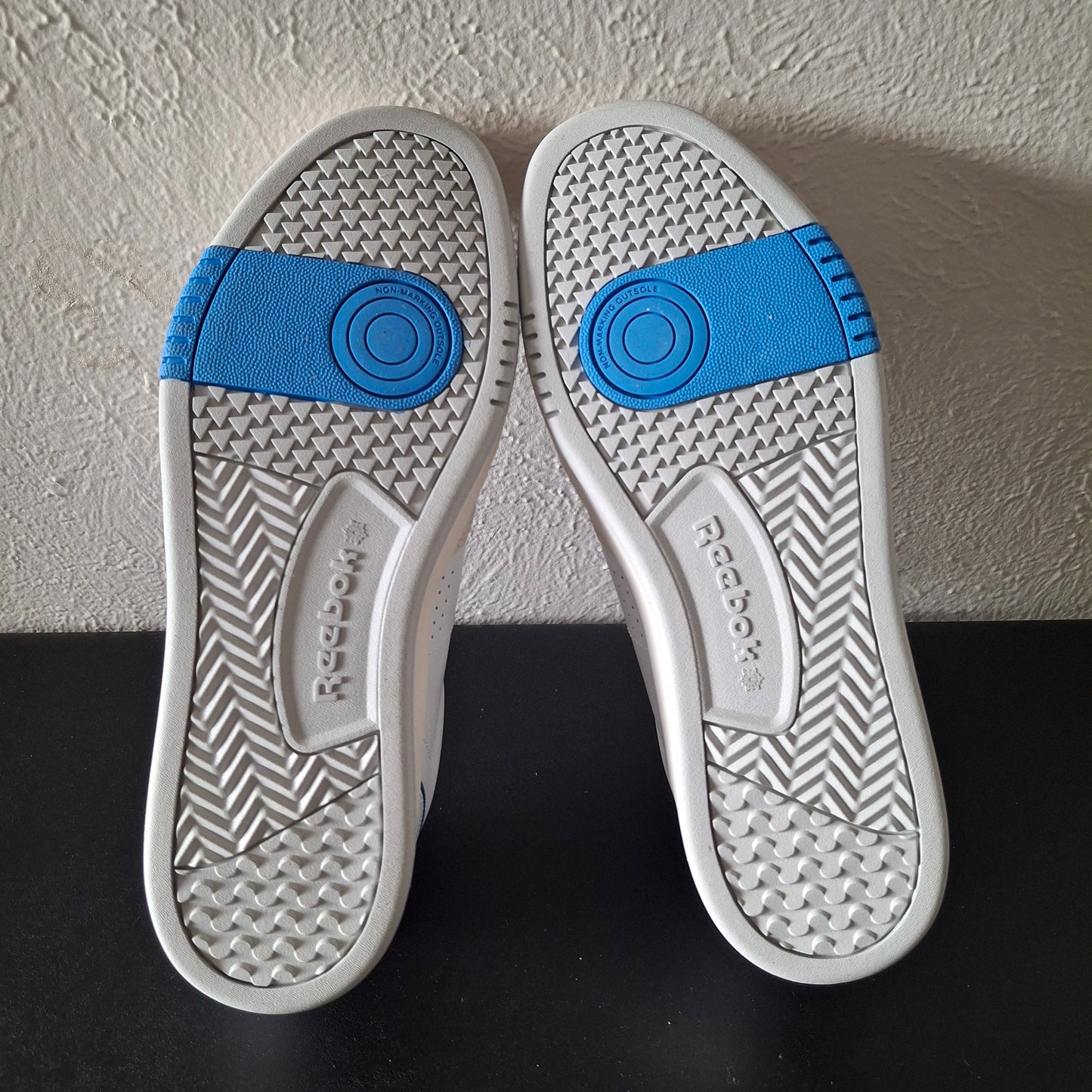 Reebok Phase Court- Size 12