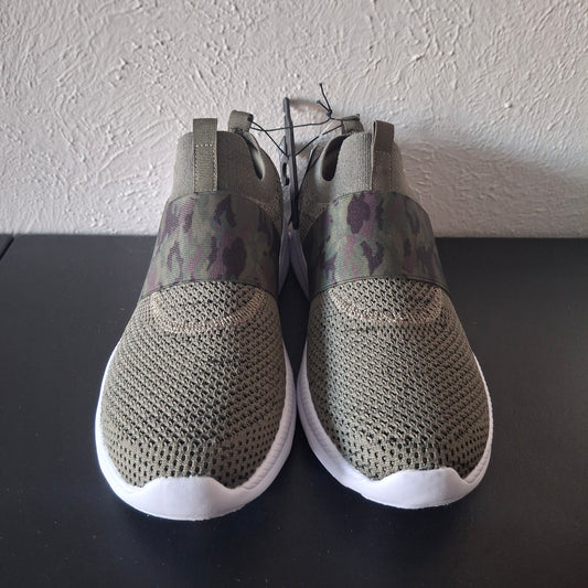 Athletic Works Men's Shoes Slip On- Size 12