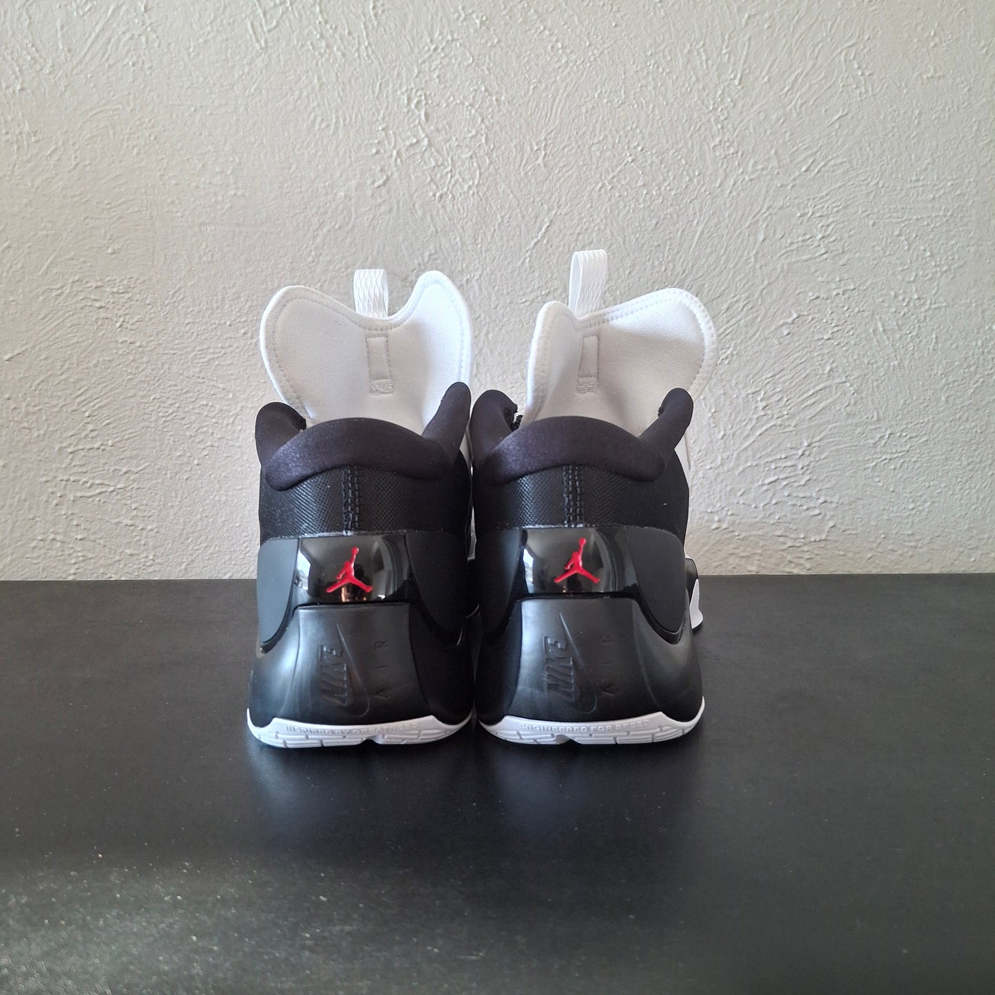 JORDAN ZOOM SEPARATE- Size 12