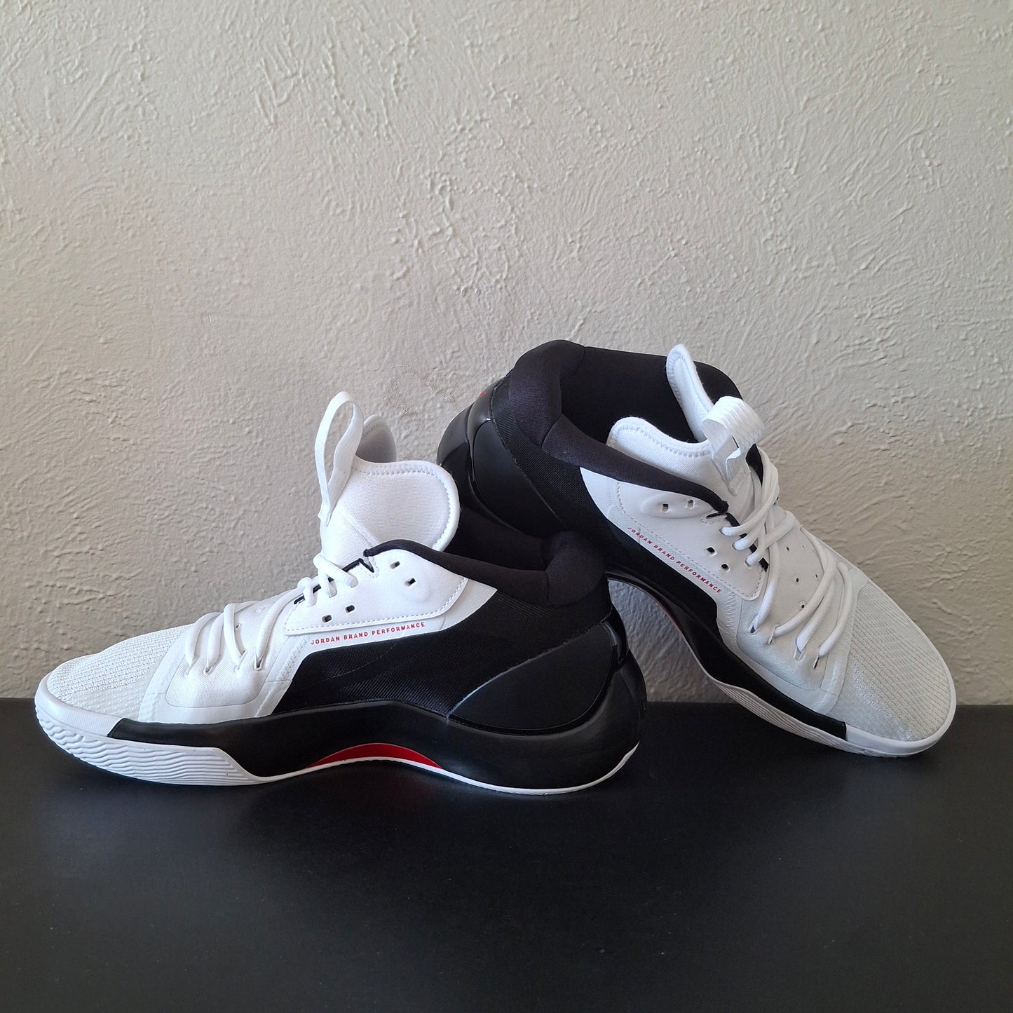 JORDAN ZOOM SEPARATE- Size 12